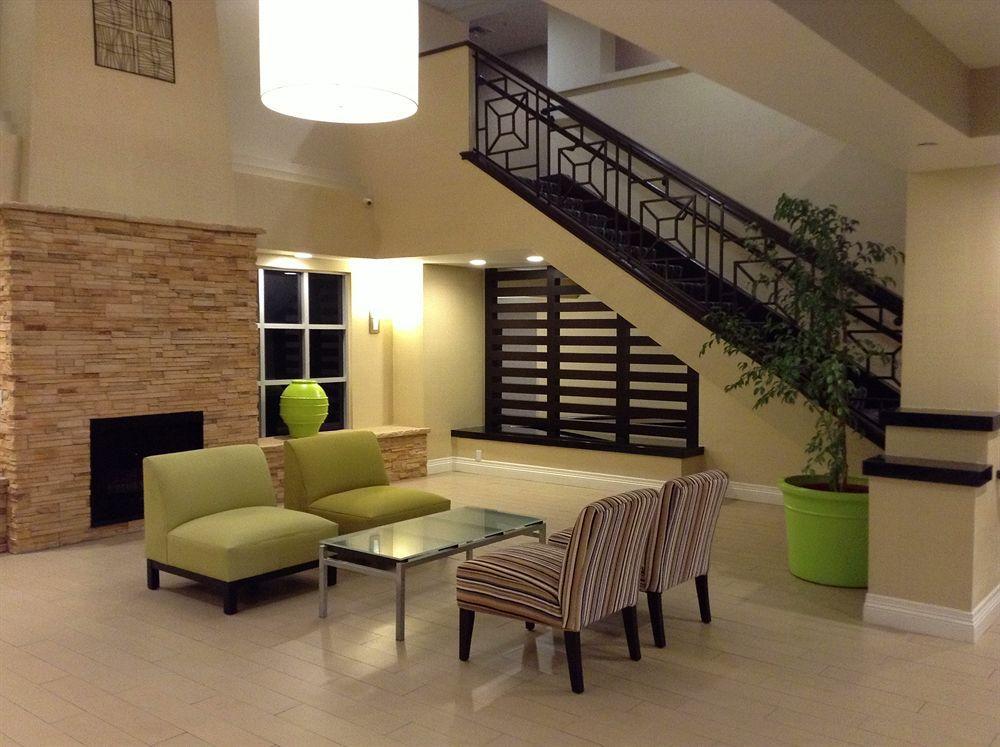 Doubletree By Hilton Chatsworth Los Angeles Extérieur photo