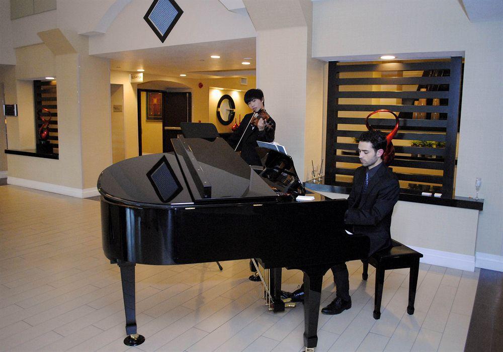 Doubletree By Hilton Chatsworth Los Angeles Extérieur photo