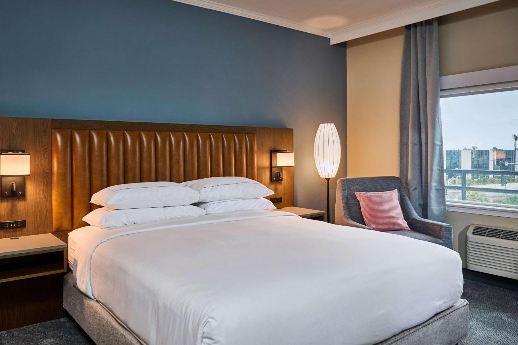 Doubletree By Hilton Chatsworth Los Angeles Extérieur photo