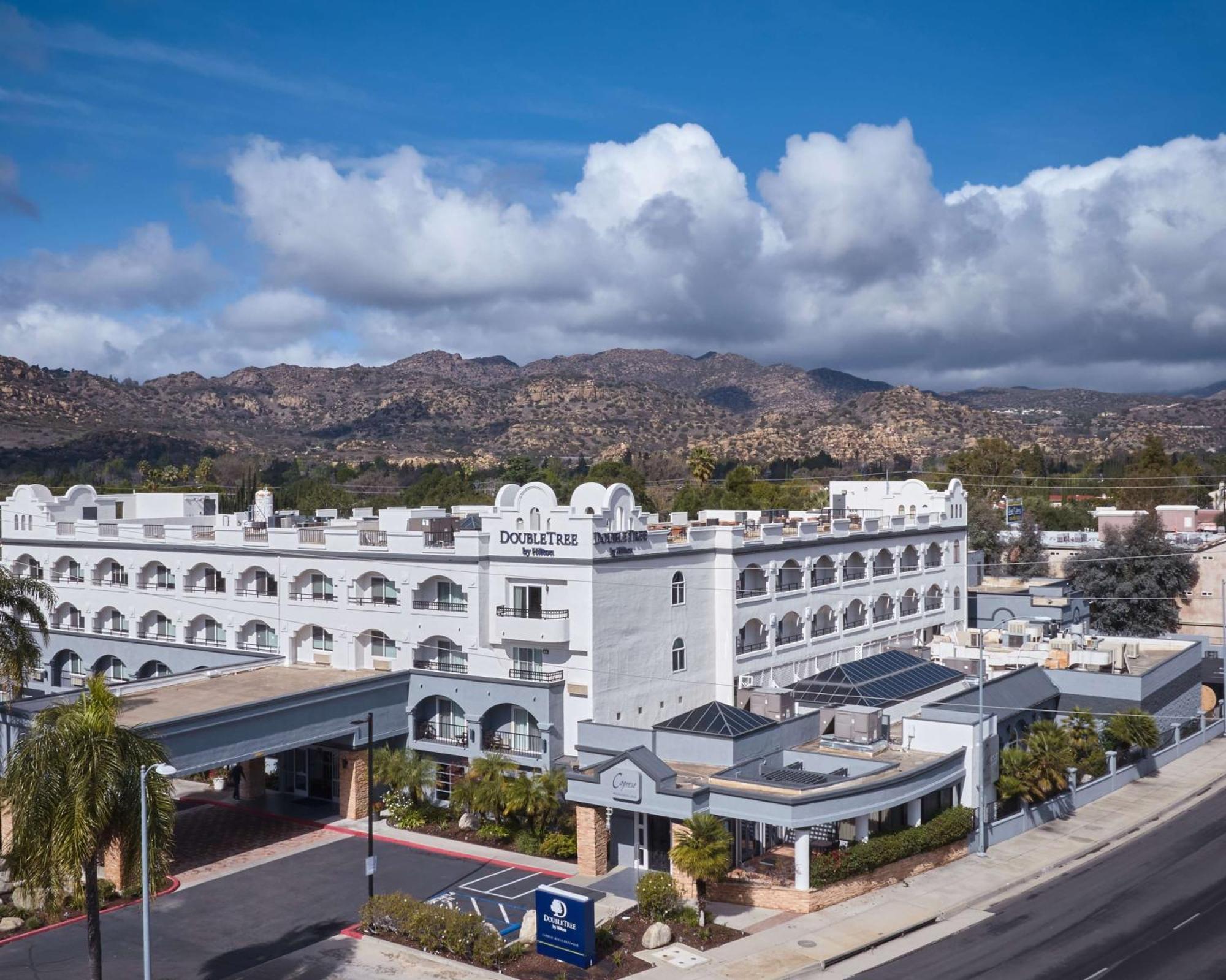 Doubletree By Hilton Chatsworth Los Angeles Extérieur photo