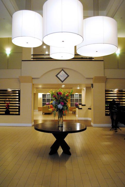 Doubletree By Hilton Chatsworth Los Angeles Extérieur photo